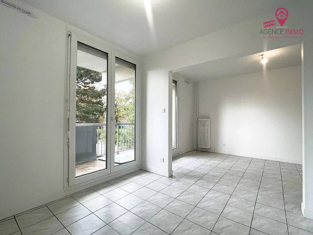 Appartement à VAULX-EN-VELIN