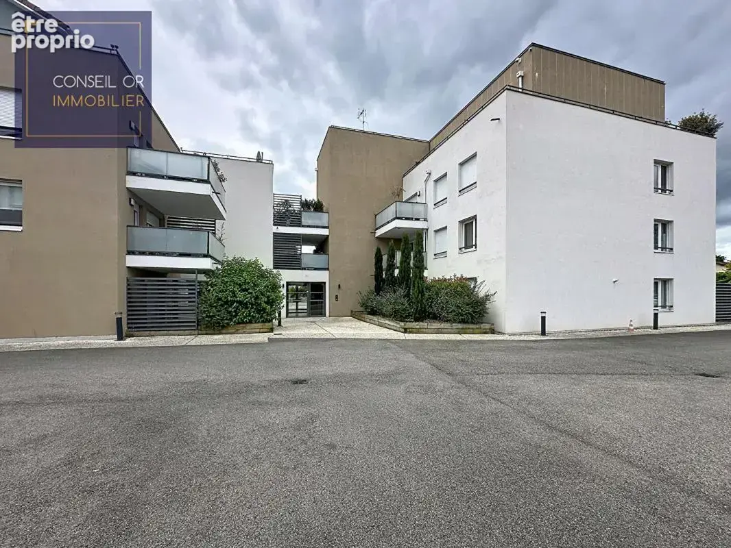 Appartement à CRAPONNE