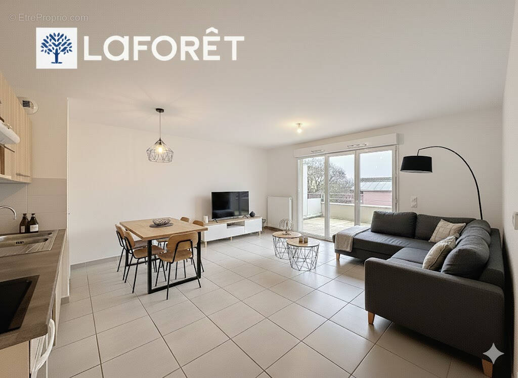 Appartement à L&#039;ISLE-D&#039;ABEAU