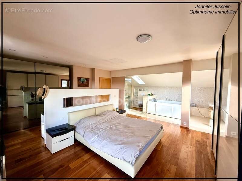 Appartement à PREVESSIN-MOENS