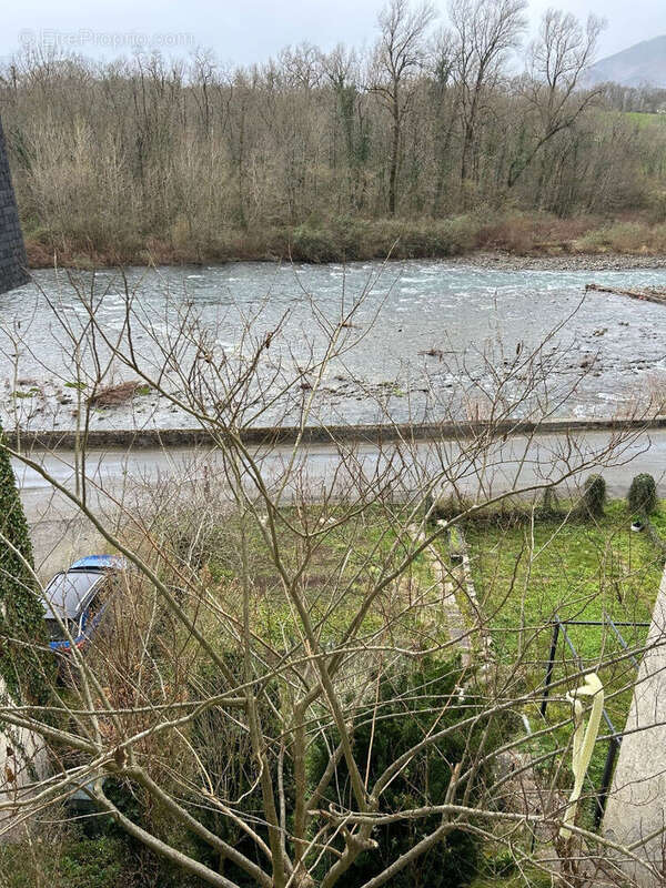 Appartement à TARDETS-SORHOLUS