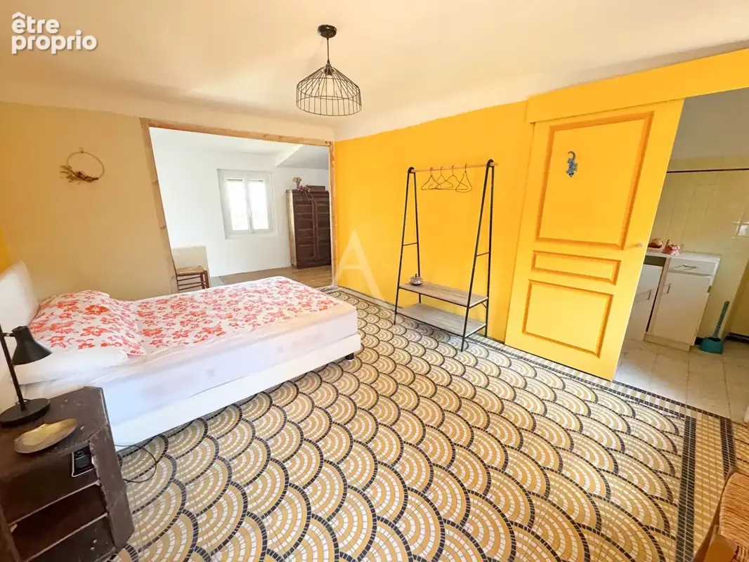 LLAURO : Maison 3 pièces 86.35 m² avec une cour chaleureuse ! - photo 17