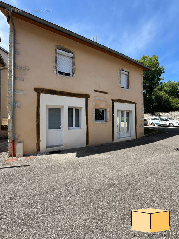 Maison à BELLEY