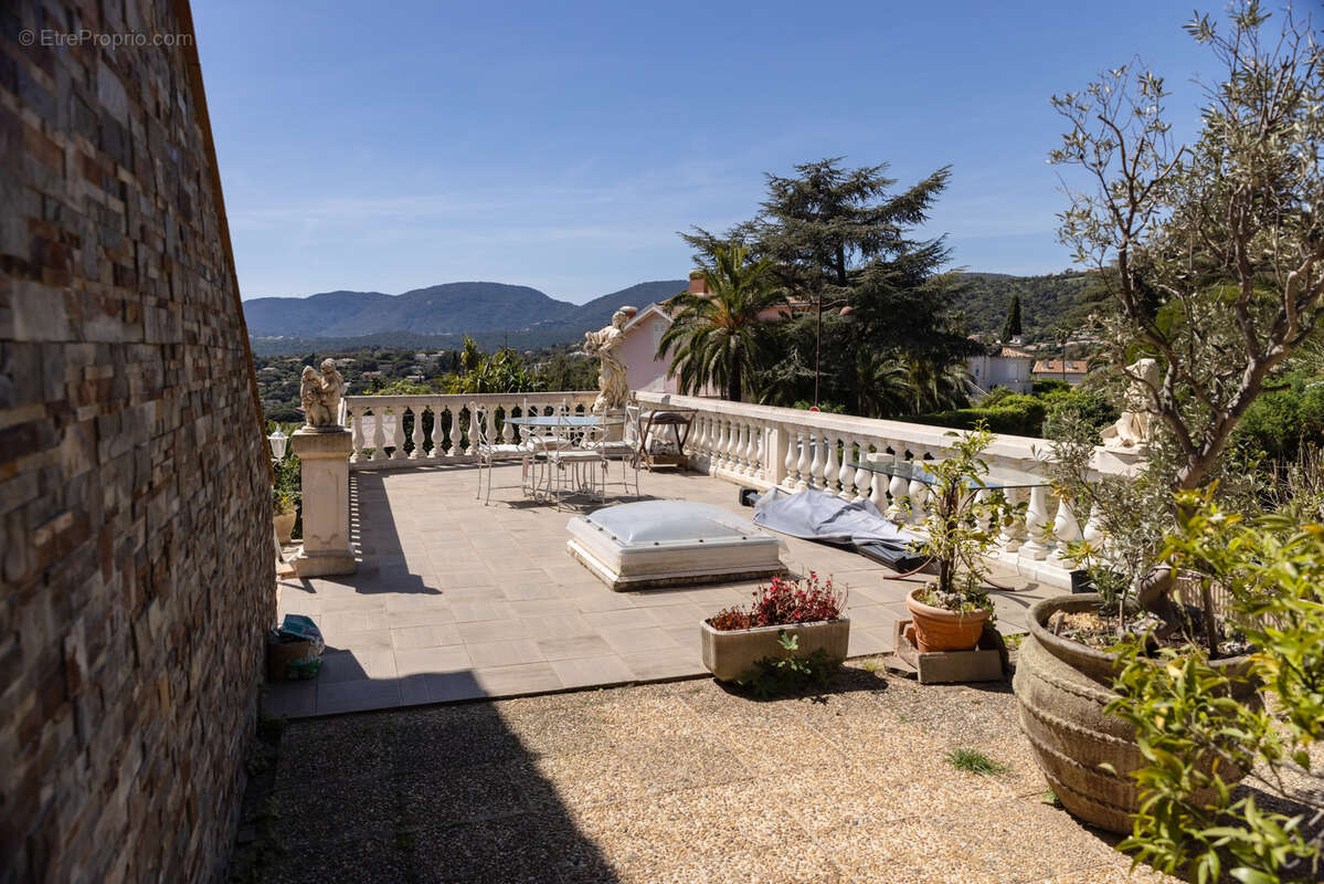 Maison à LA CROIX-VALMER