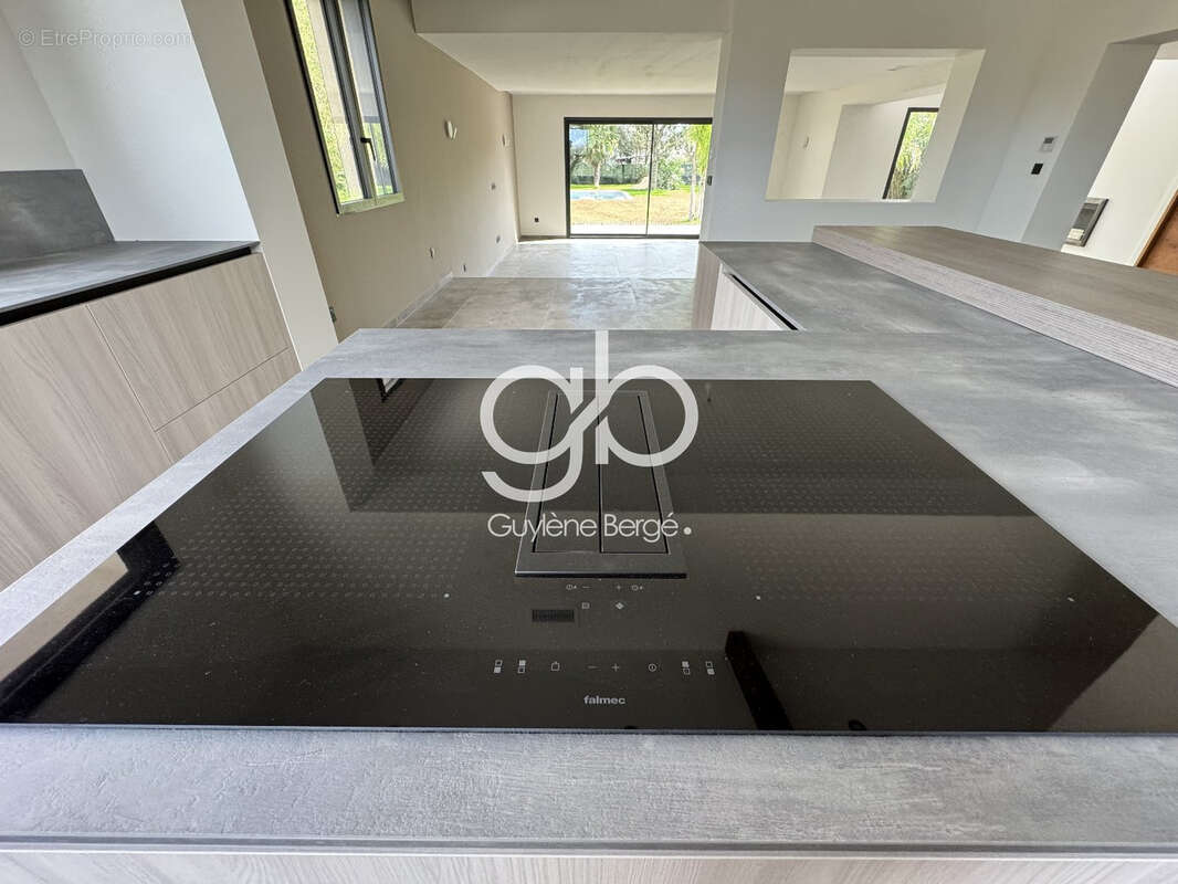 Maison à CANDILLARGUES