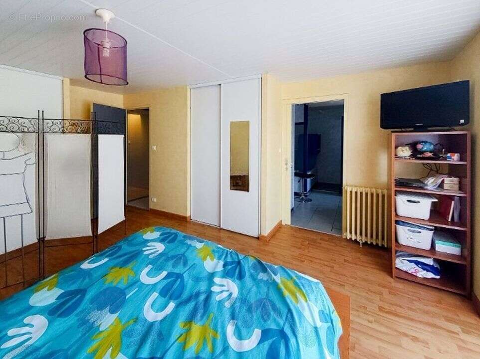 Maison à BOTZ-EN-MAUGES