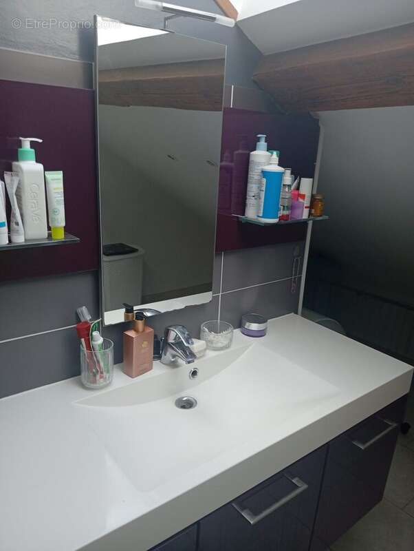 Appartement à MEROUX