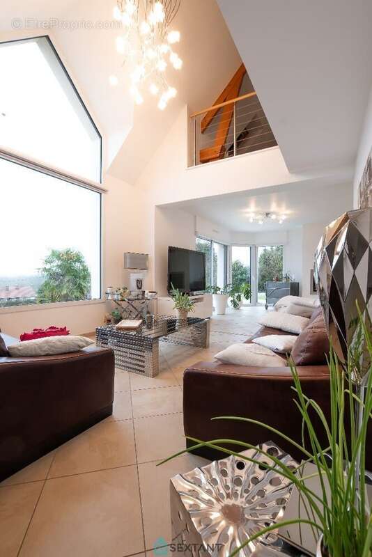 Maison à FLIXECOURT