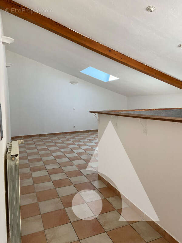 Appartement à VILLECROZE