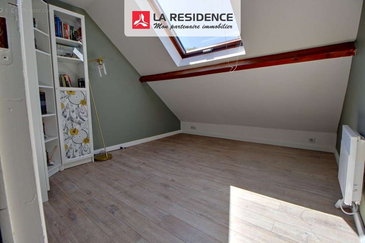 Appartement 85 m² à Plaisir  - photo 7