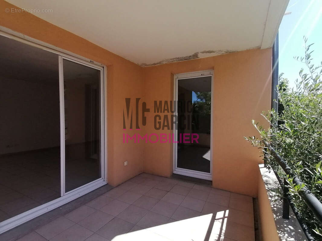 Appartement à L'ISLE-SUR-LA-SORGUE