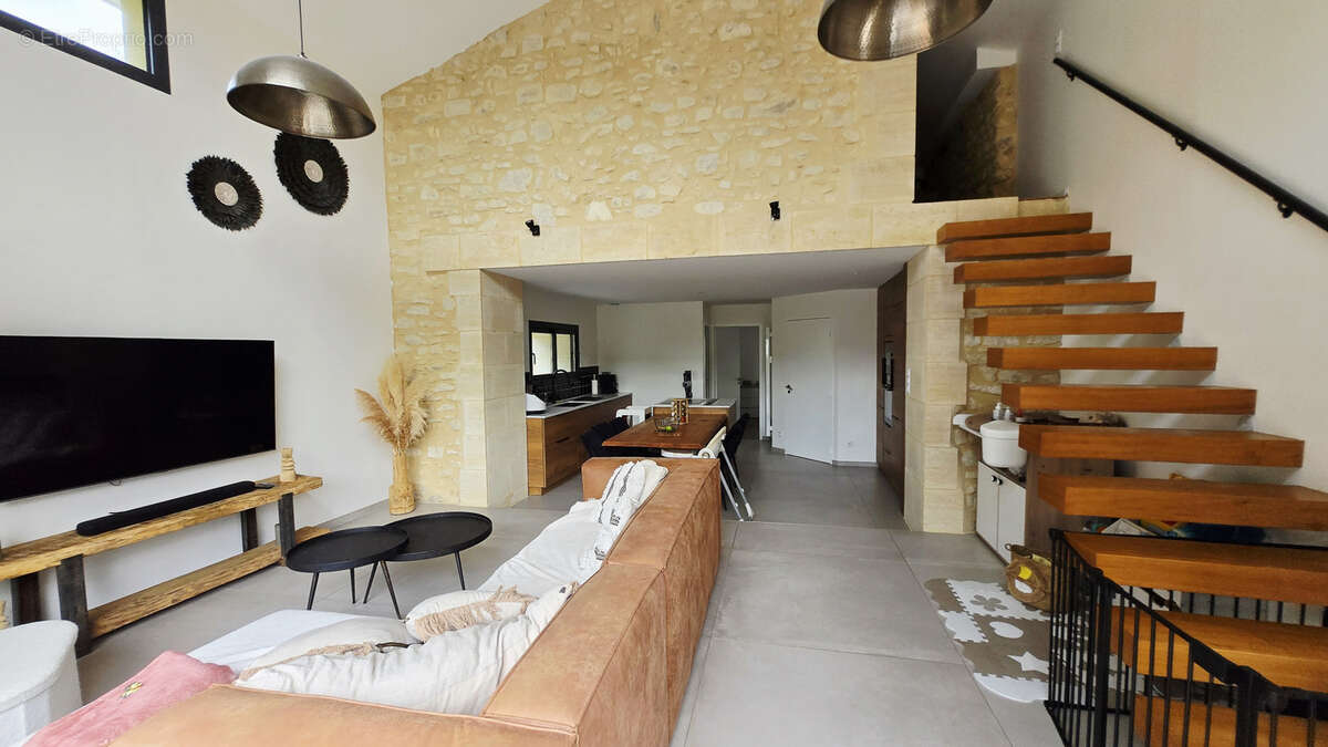 Maison à SAINT-LOUBES