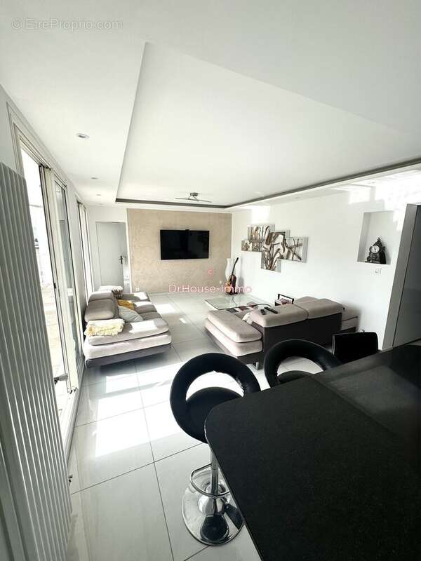 Appartement à MARSEILLE-11E