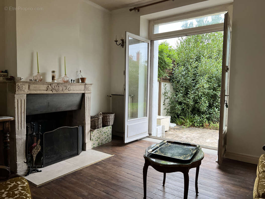 Maison à CHATELLERAULT