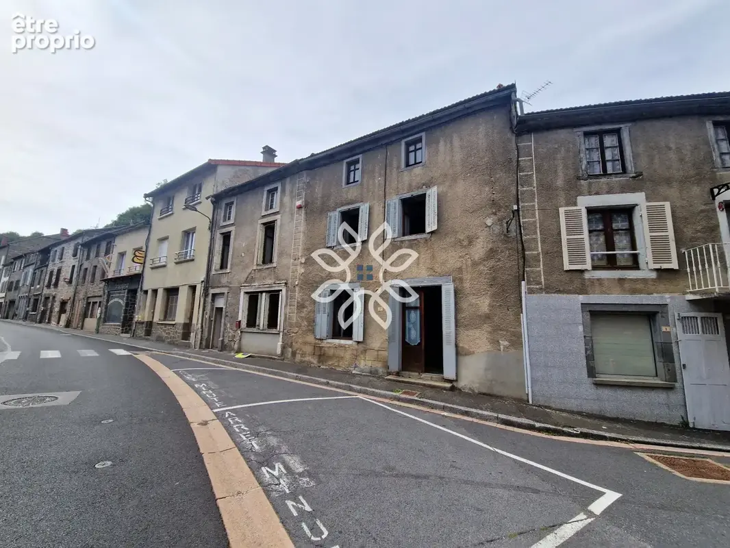 Maison de bourg à rénover   Terrain   Ferrières-Saint-Mary - photo 17