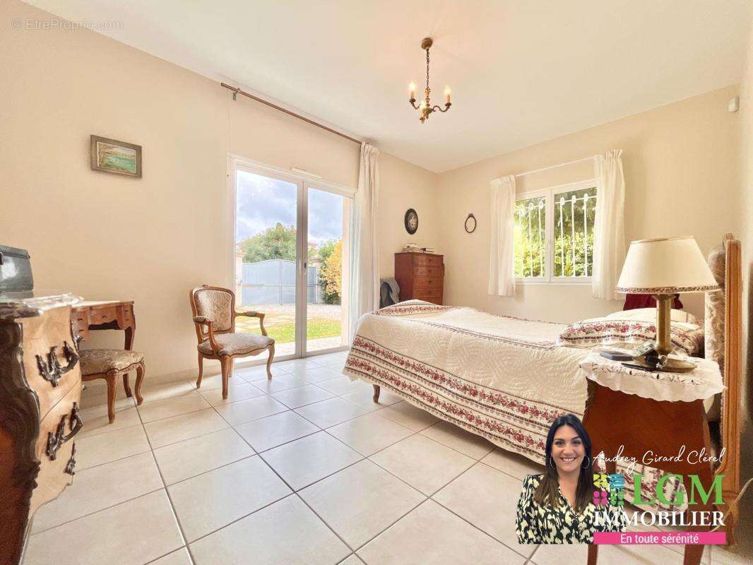 Maison à SAINT-JEAN-DE-VEDAS