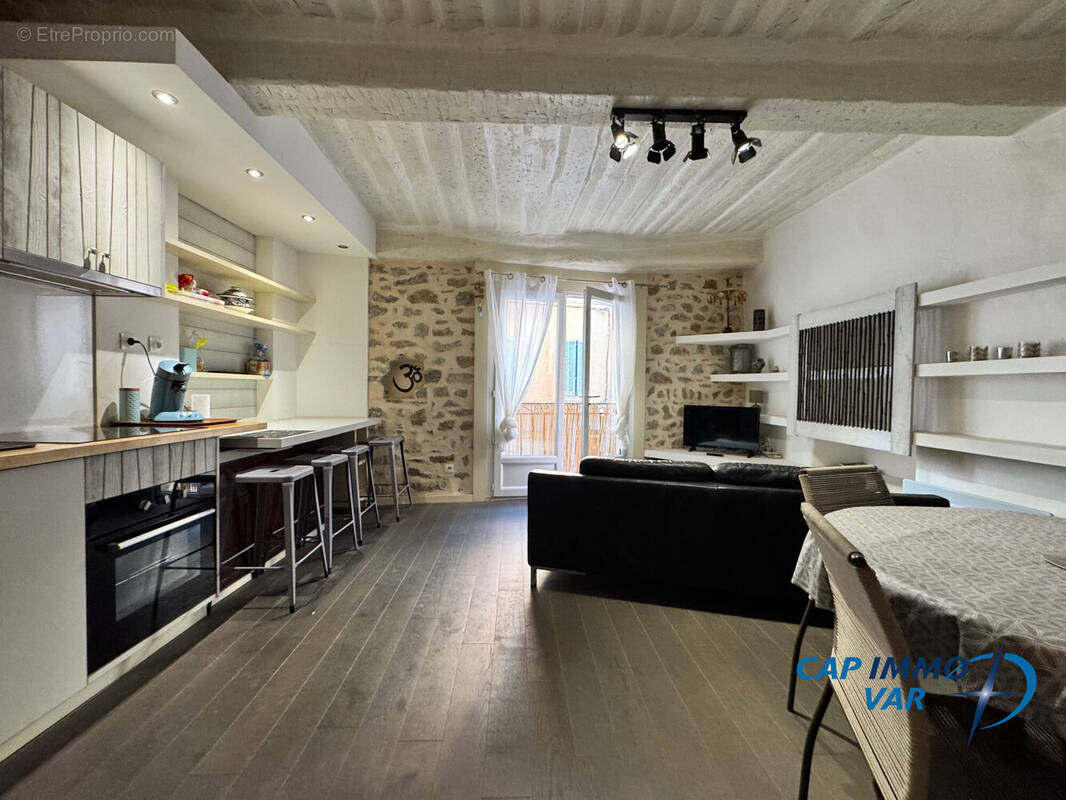 Appartement à LE BEAUSSET