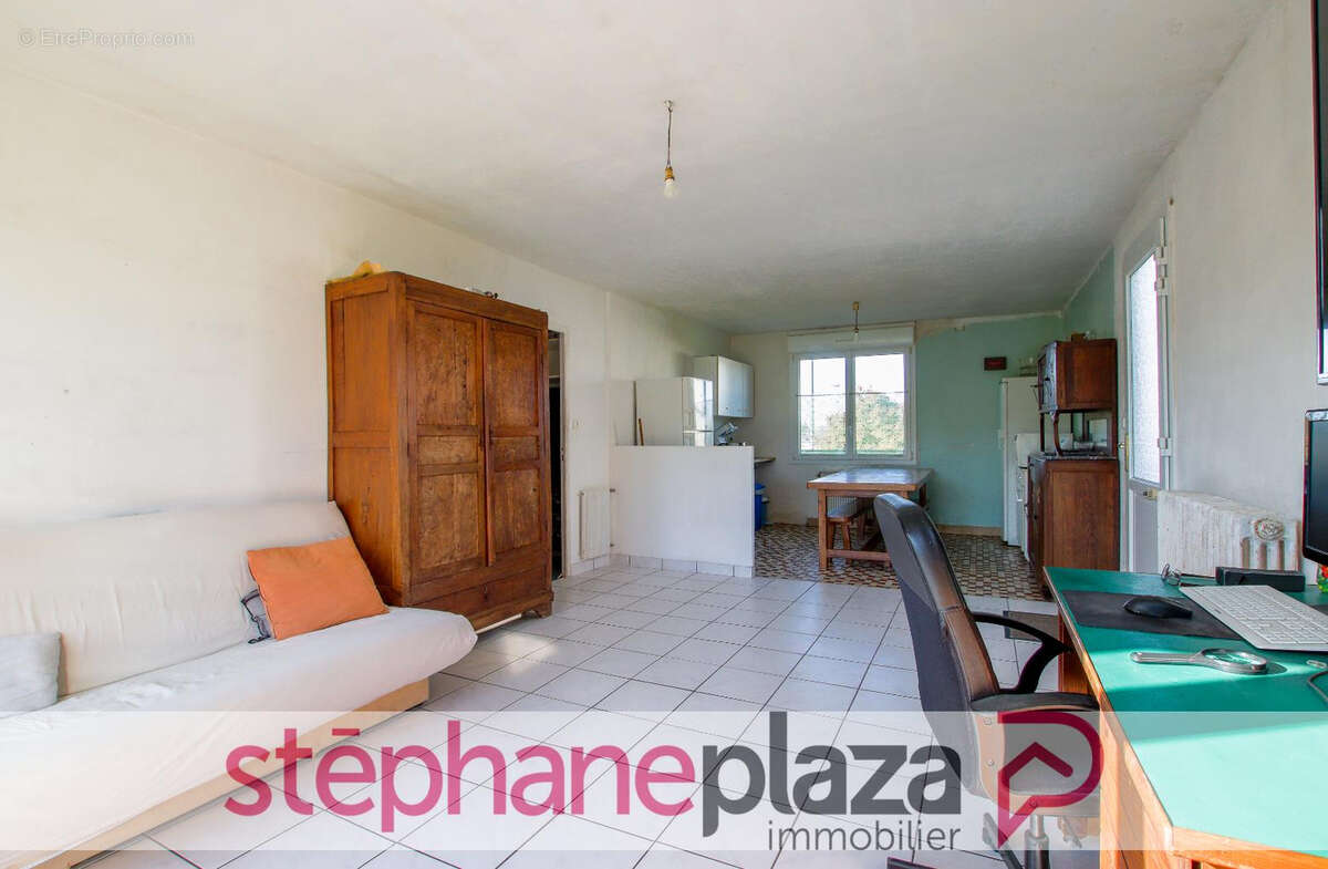 Maison à NOYAL-SUR-VILAINE