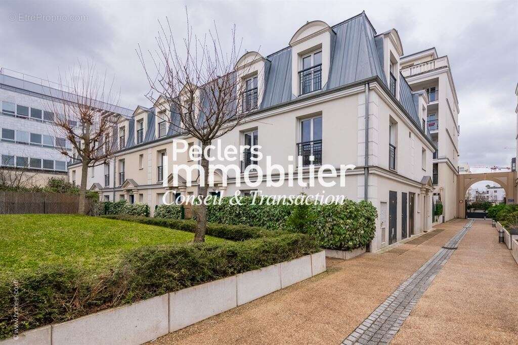 Appartement à PUTEAUX