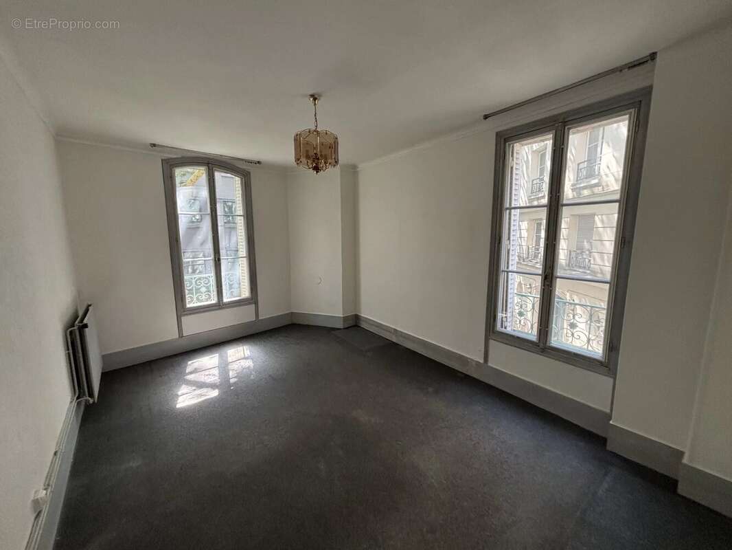 Appartement à MONTROUGE