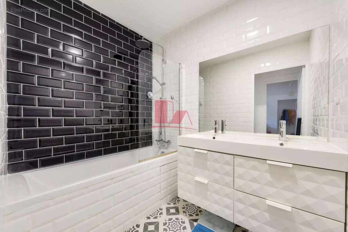 Appartement à ISSY-LES-MOULINEAUX