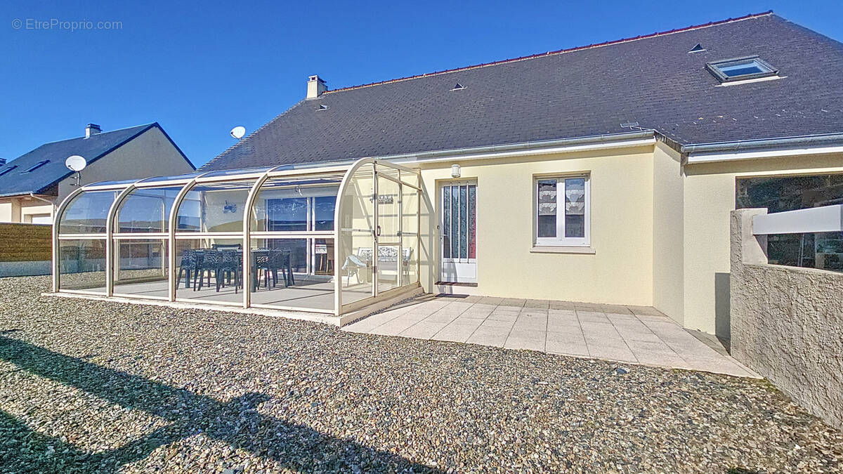 Maison à GOUVILLE-SUR-MER