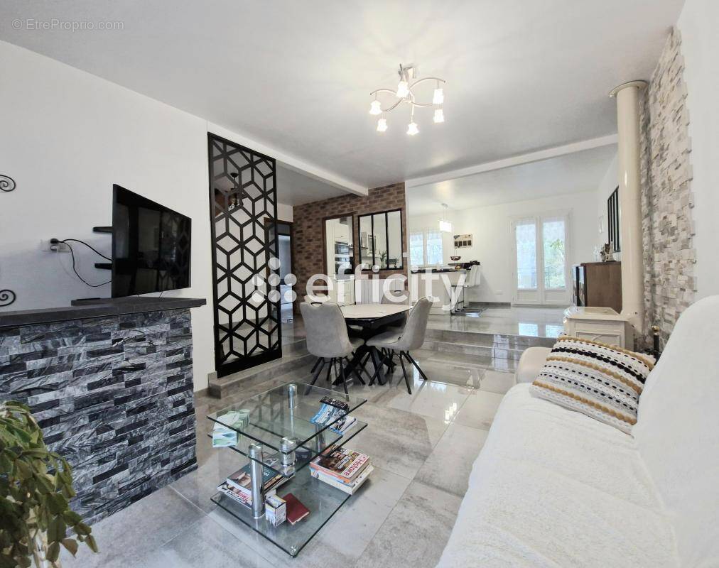 Maison à VILLEPARISIS