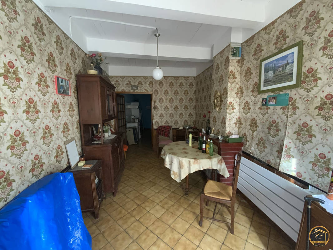 Maison à GINESTAS