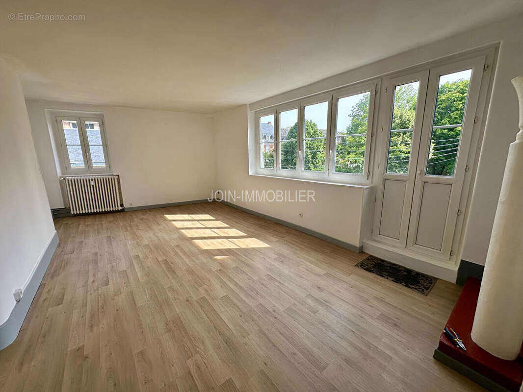 Appartement de caractère 4 pièces avec terrasse - Centre-ville de Dieppe - photo 6