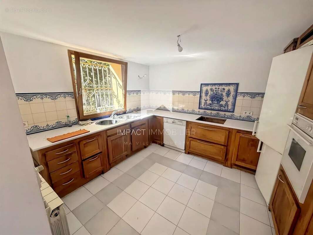 Maison à LA CRAU