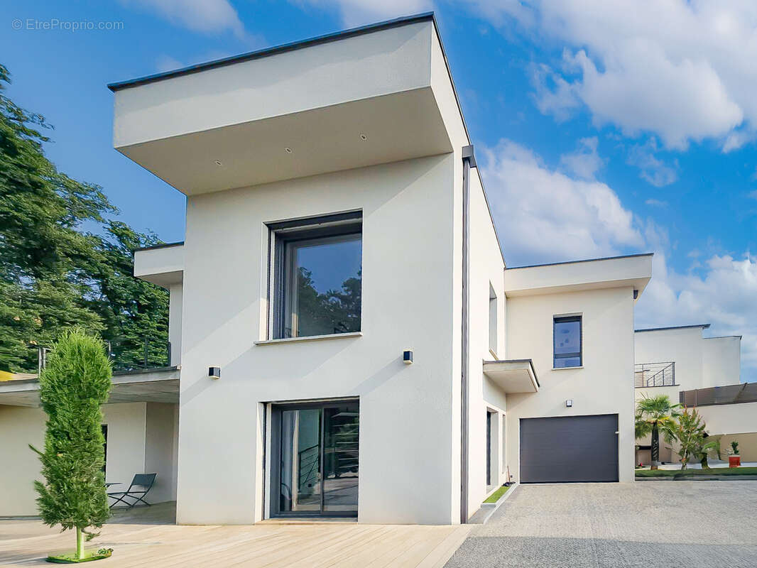 Maison contemporaine en exclusivite - photo 6