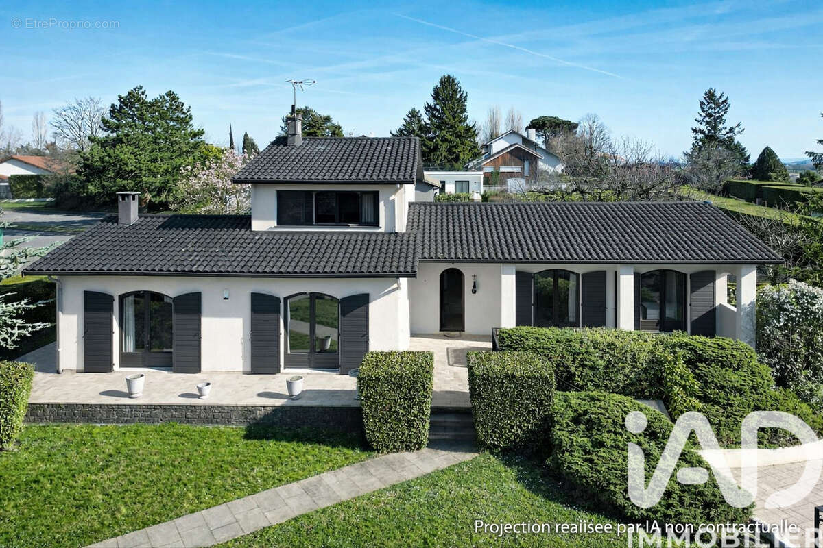 Photo 2 - Maison à GENAS