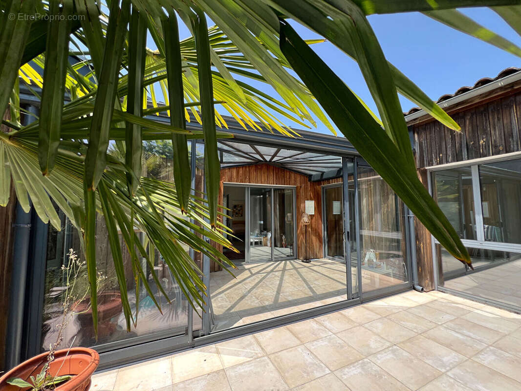 Maison à SAINT-MEDARD-EN-JALLES