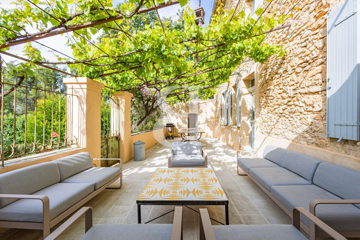Maison à VAISON-LA-ROMAINE