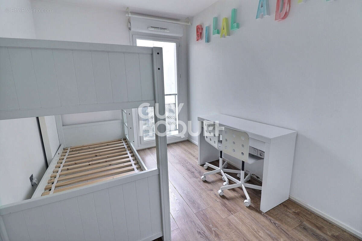 Appartement à AUBERVILLIERS