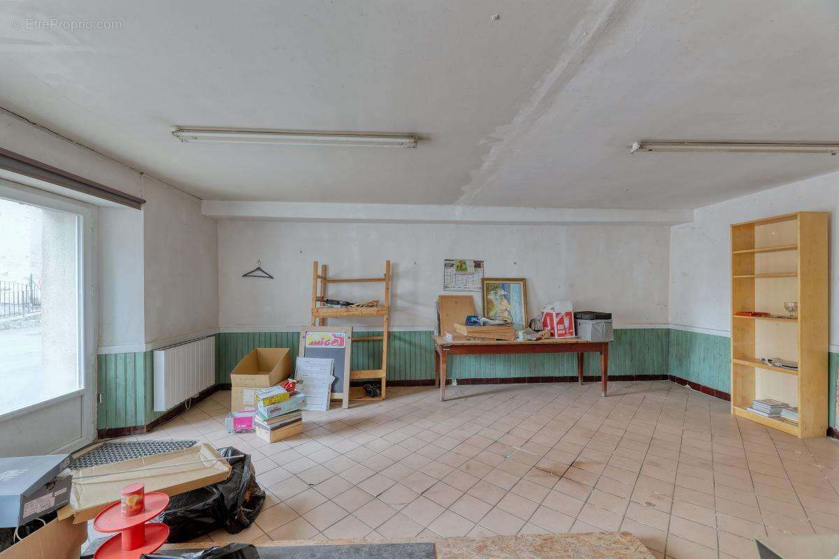 Appartement à POUANCE