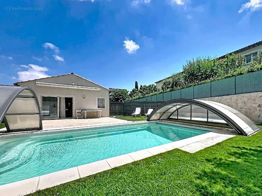 Maison à CANNES