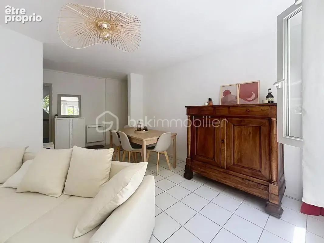 ***grenoble t2 de 51m2 un cocon en plein centre ville  dans rue calme*** - photo 7