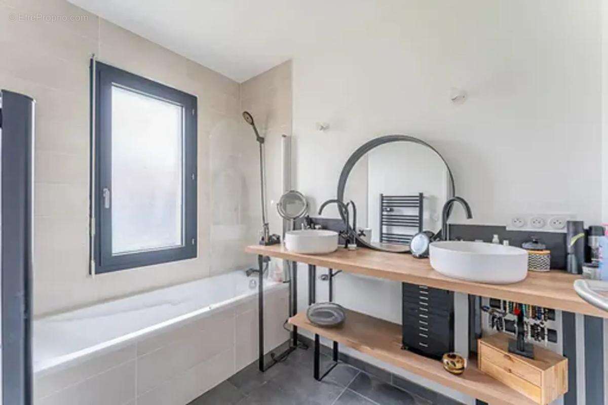 Maison à CASTELNAU-DE-MEDOC