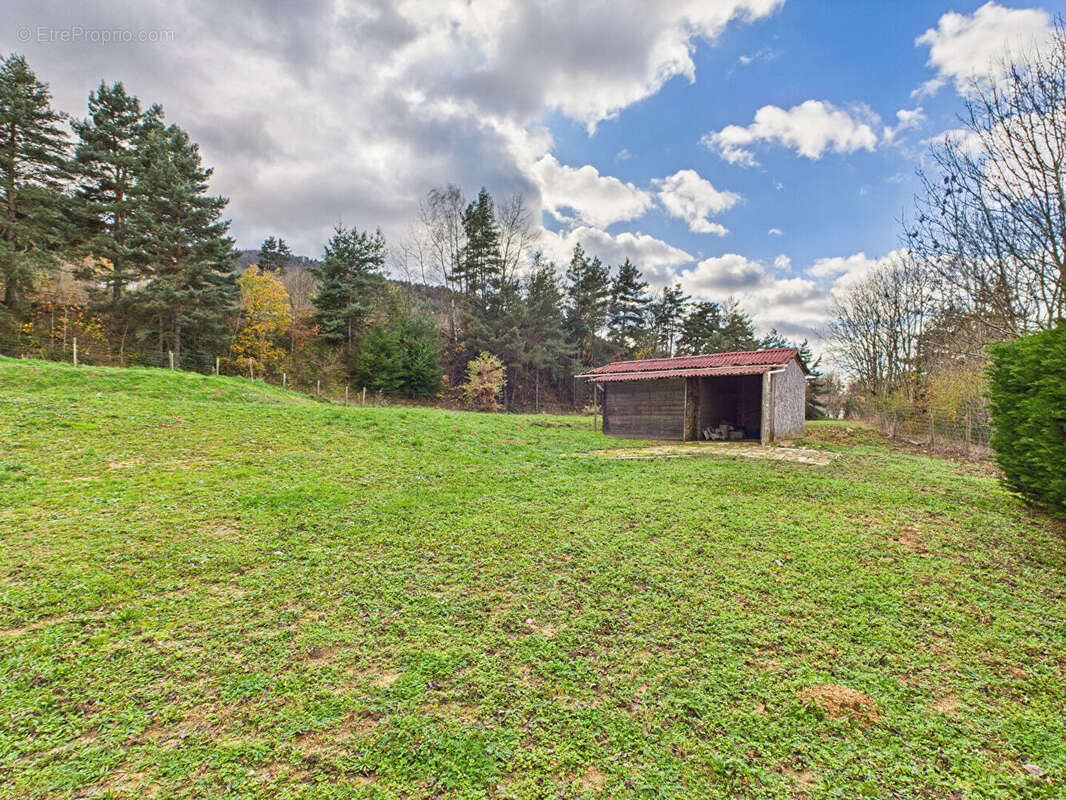 Maison à LE CRESTET