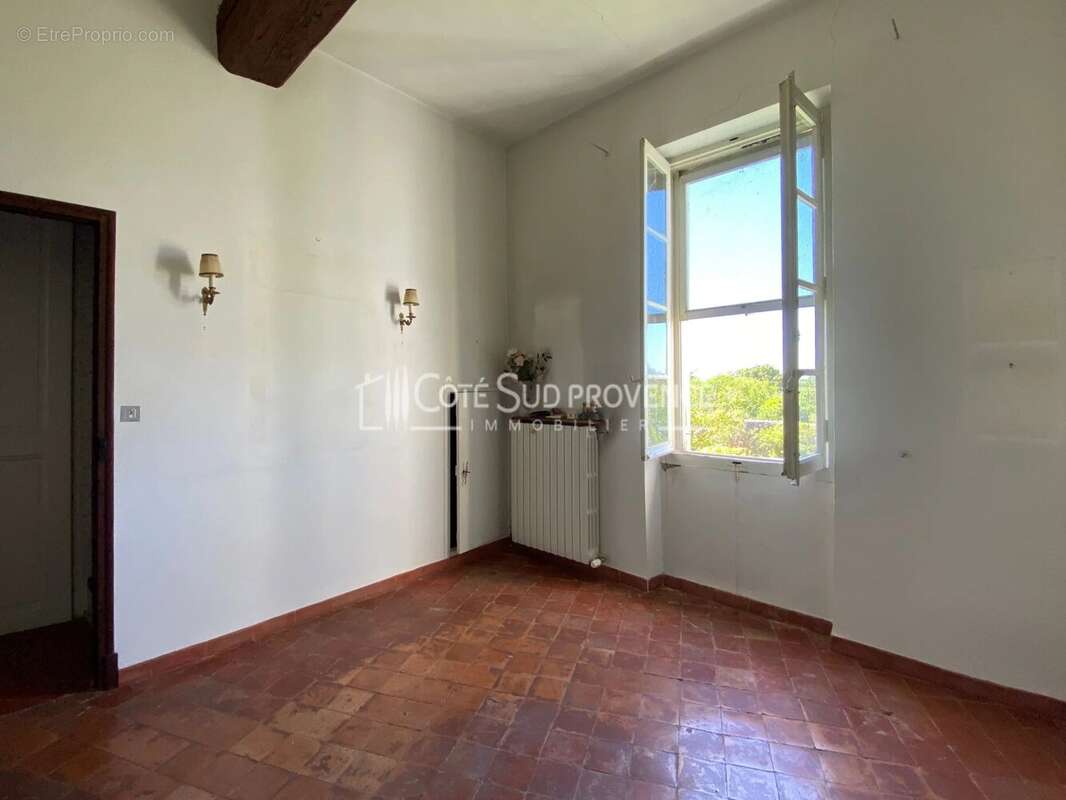 Propriete pernes les fontaines - photo 17