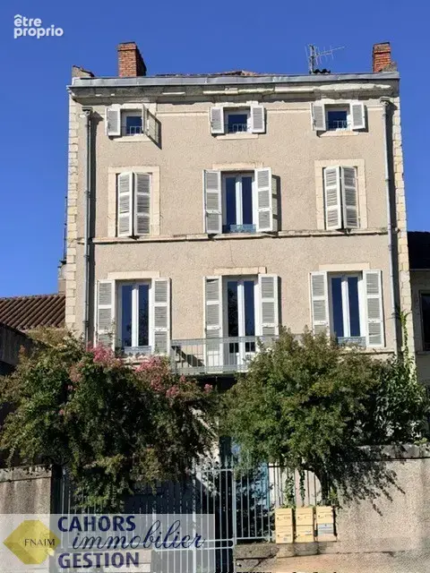 Appartement à CAHORS