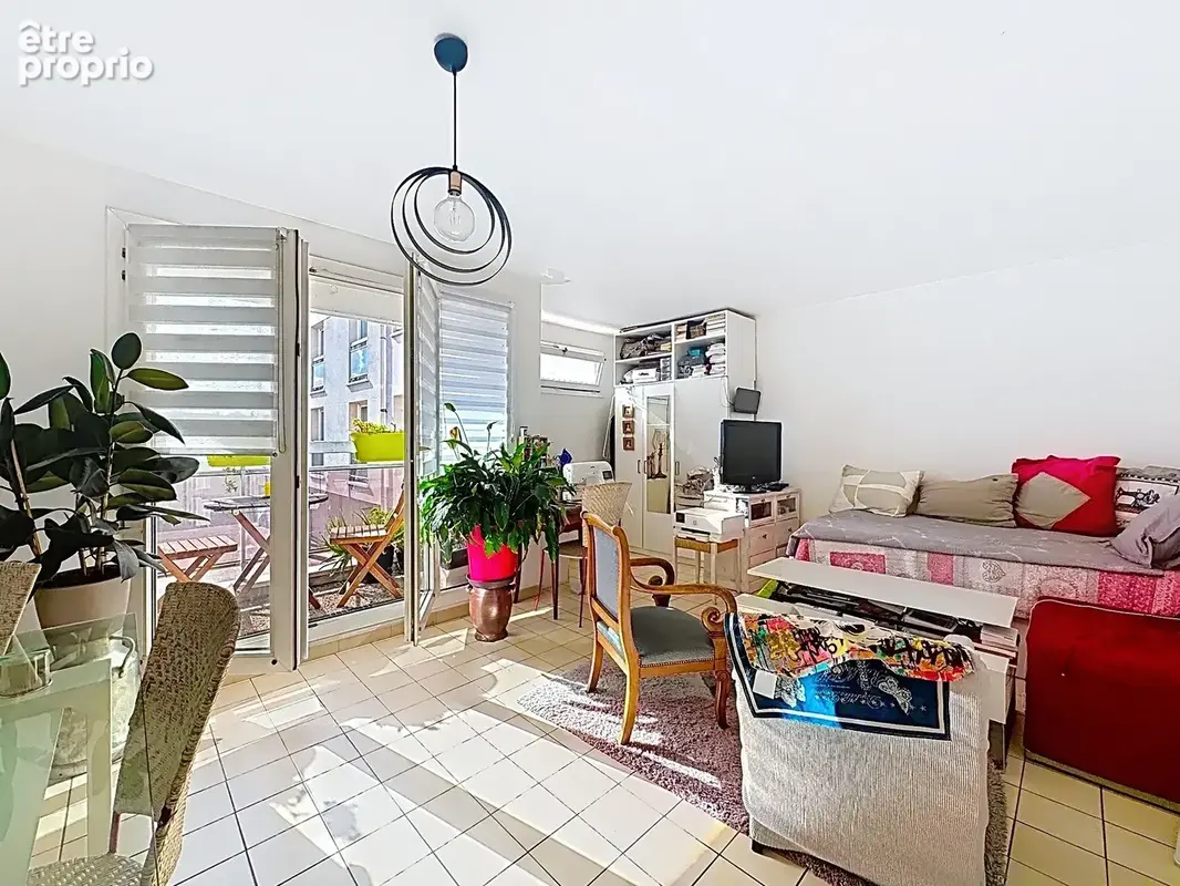 Appartement à LIVRY-GARGAN