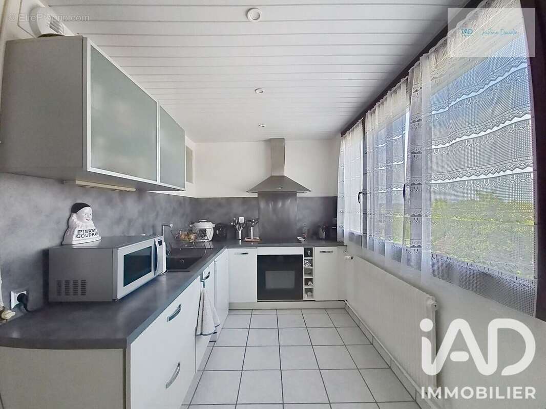 Appartement 81 m² à Saint-Fargeau-Ponthierry  - photo 7