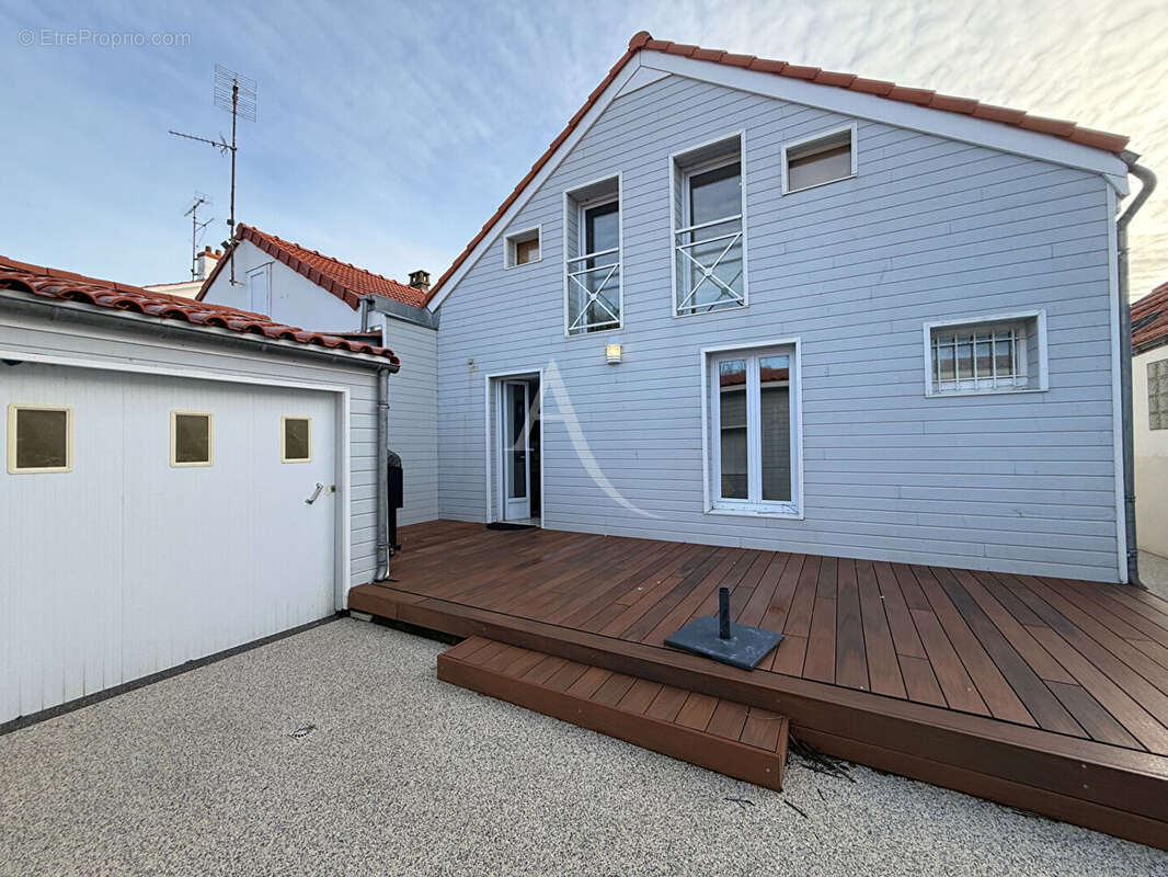 Maison à SAINT-GILLES-CROIX-DE-VIE