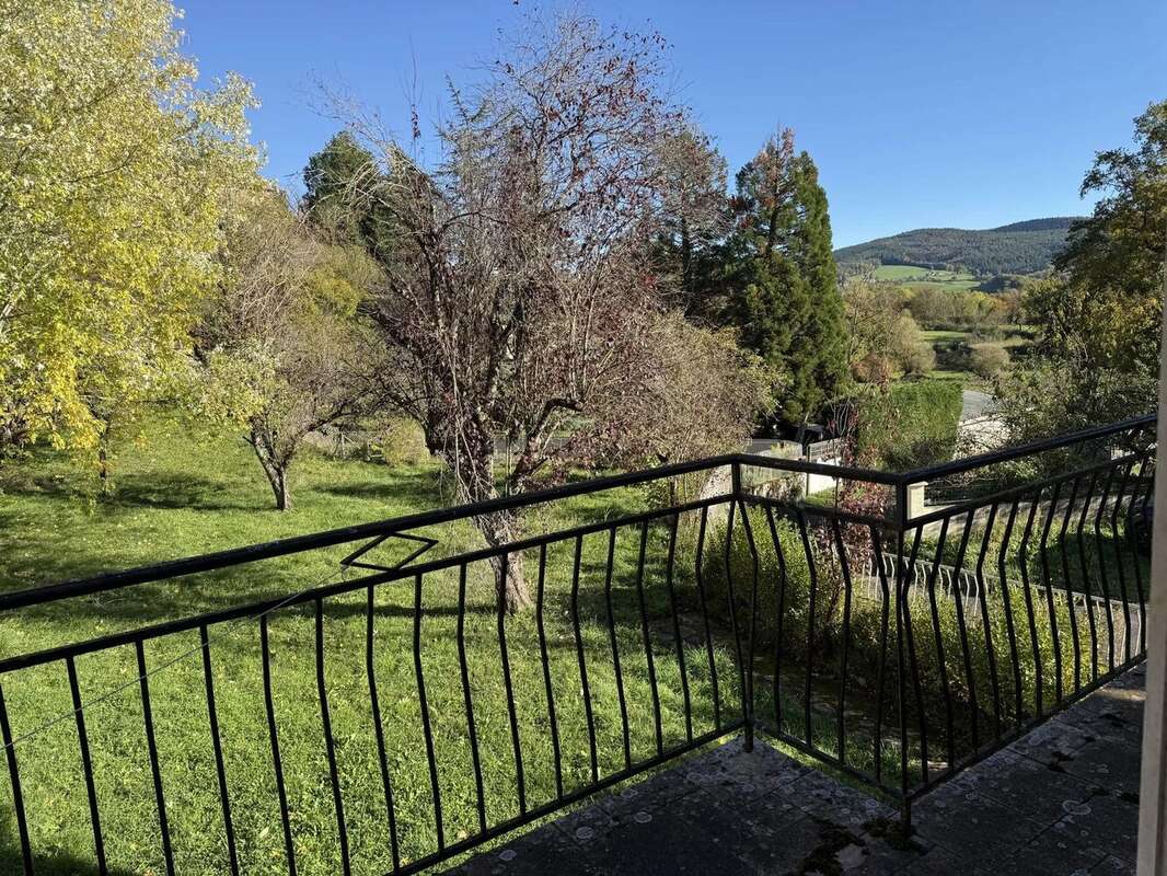 Maison à MONTROZIER