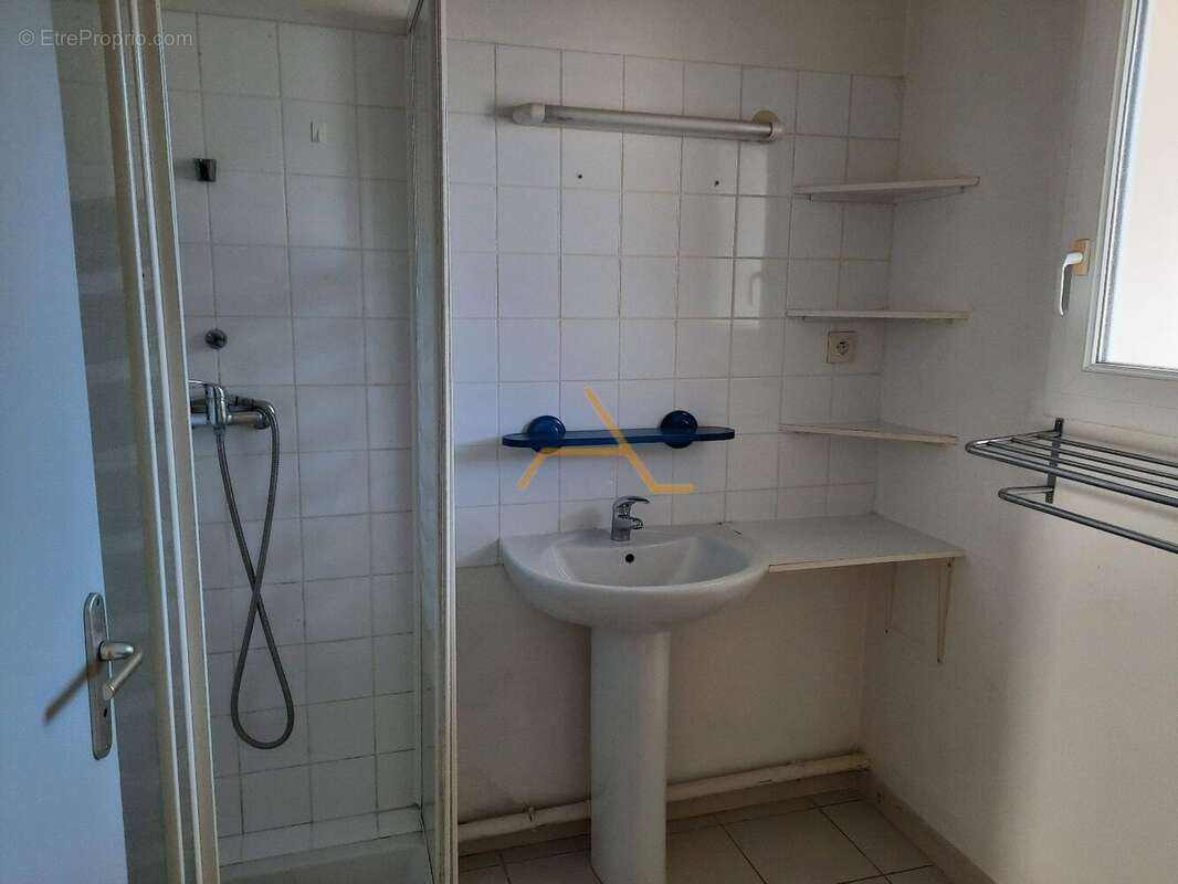 Appartement à DIEULEFIT