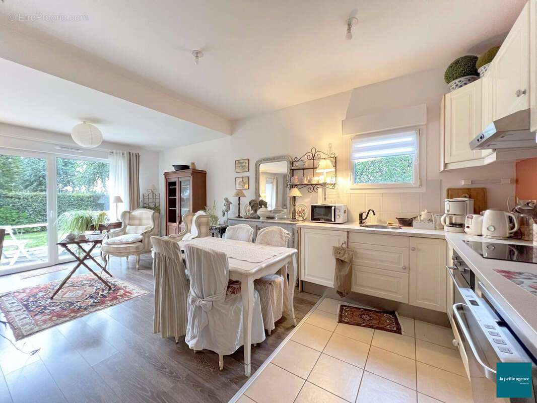 Appartement à VERSON