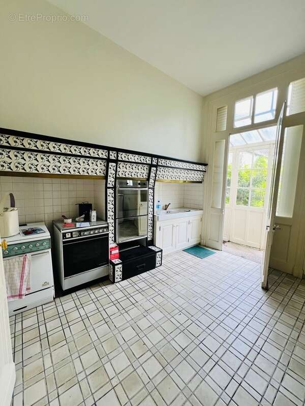 Maison à CHATELLERAULT