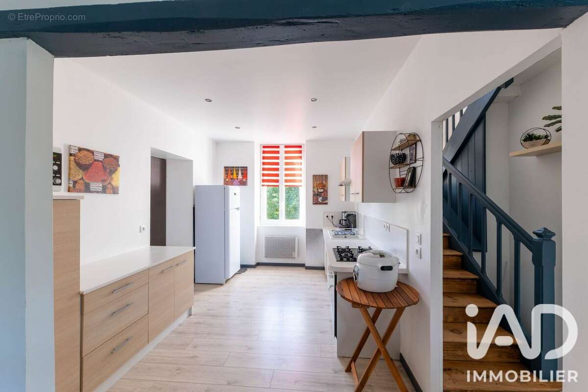 Maison 106 m² à Chassignolles  - photo 7